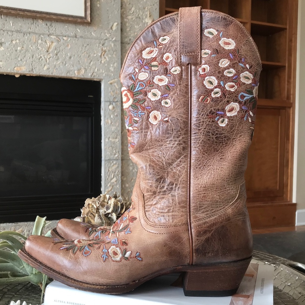 Shyanne Maisie Floral Embroidered Western Leather… - image 2